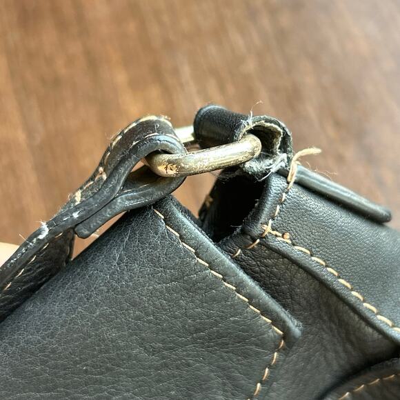 Vintage Fossil small black pebble leather shoulder bag - Picture 7 of 15